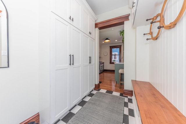 511 W Jefferson St, Ann Arbor, MI 48103 - hallway featuring dark floors