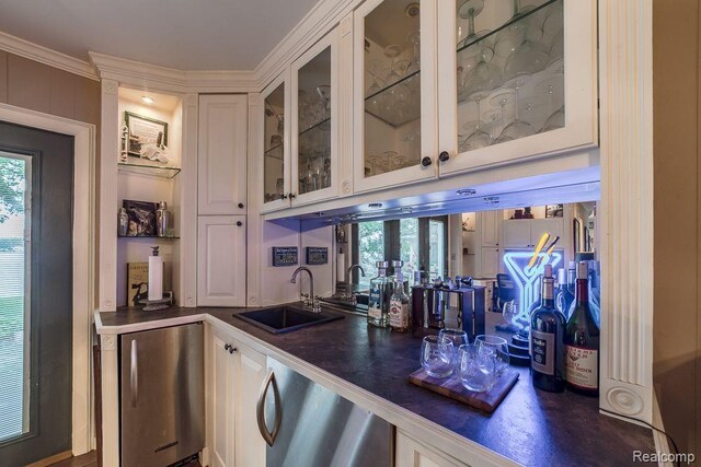 1786 Point St, Commerce Twp, MI 48382 - indoor wet bar featuring fridge and ornamental molding
