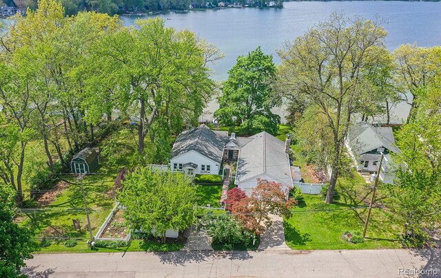 1786 Point St, Commerce Twp, MI 48382 - aerial view of property and surrounding area with a large body of water