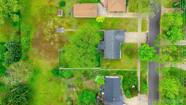 100 E 35th St, Holland, MI 49423 - drone / aerial view