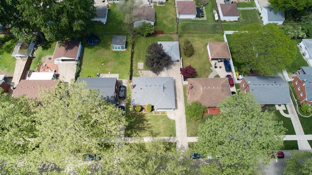 9085 Brentwood St, Livonia, MI 48150 - aerial overview of property's location with nearby suburban area