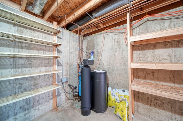 10639 Hanover Rd, Hanover, MI 49241 - unfinished basement featuring a water softener system