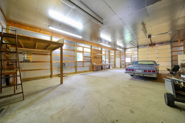 10639 Hanover Rd, Hanover, MI 49241 - view of garage