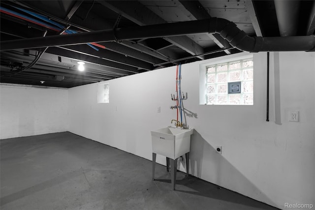 6080 Beniteau St, Detroit, MI 48213 - view of basement