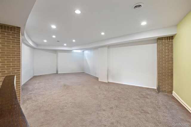 1000 Forest Ln, Bloomfield Hills, MI 48301 - finished below grade area featuring recessed lighting, carpet floors, and baseboards