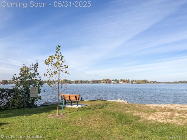 2222 Garland St, Sylvan Lake, MI 48320 - water view