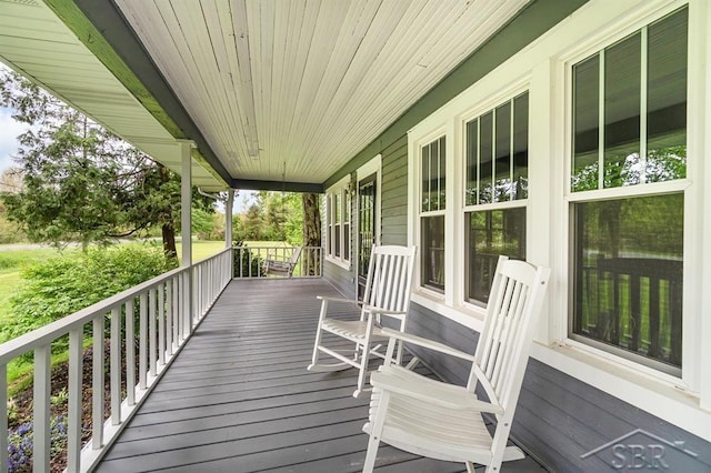 1784 S Badour Rd, Midland, MI 48640 - view of porch