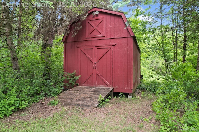 9587 Harmon Ln, South Lyon, MI 48178 - view of shed