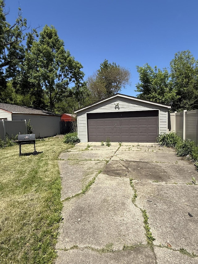 9142 Yorkshire Rd, Detroit, MI 48224 - view of detached garage