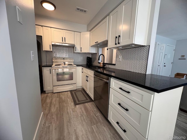51174 Johns Dr Unit 22, Chesterfield, MI 48047