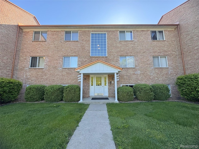 51174 Johns Dr Unit 22, Chesterfield, MI 48047