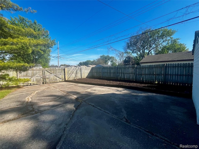23406 Glenbrook St, Saint Clair Shores, MI 48082 - view of patio / terrace with a gate