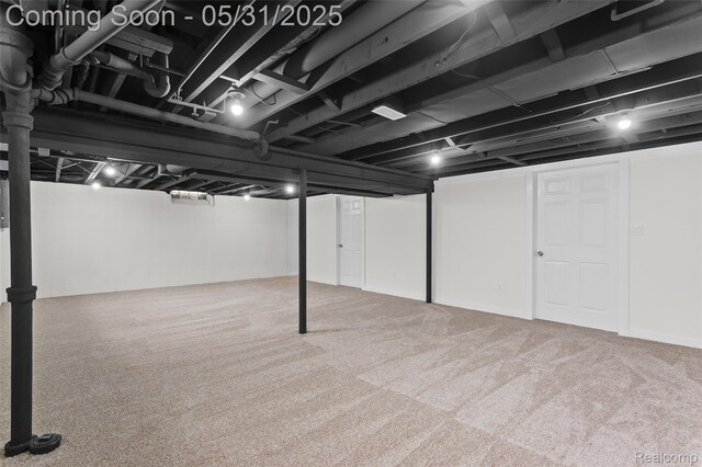 27677 Doreen St, Farmington Hills, MI 48336 - finished basement with carpet flooring