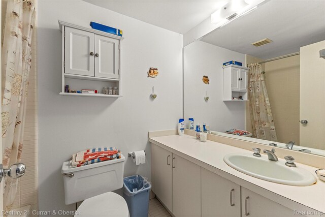 2211 Shore Hill Dr, West Bloomfield, MI 48323 - photo 23