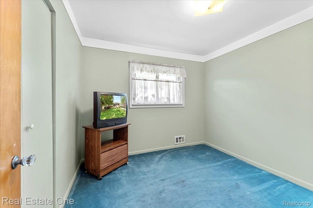 8424 Roosevelt St, Taylor, MI 48180 - spare room featuring baseboards, carpet, and ornamental molding