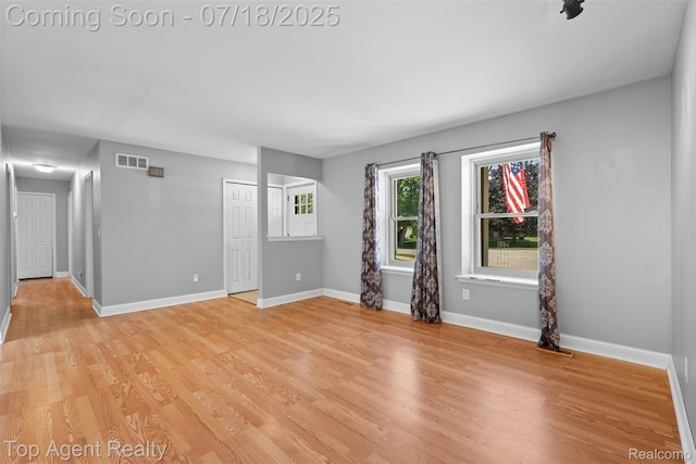 281 Woodlake Dr, Brighton, MI 48116 - photo 9