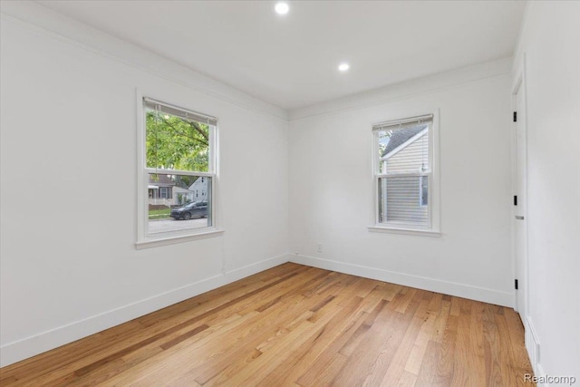 3625 Ellwood Ave, Birmingham, MI 48072 - unfurnished room featuring light wood-style flooring, baseboards, and recessed lighting
