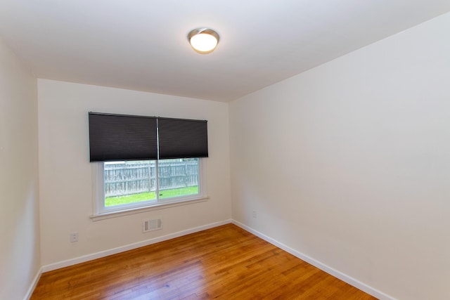 4225 Central Blvd, Ann Arbor, MI 48108 - unfurnished room with wood finished floors and baseboards
