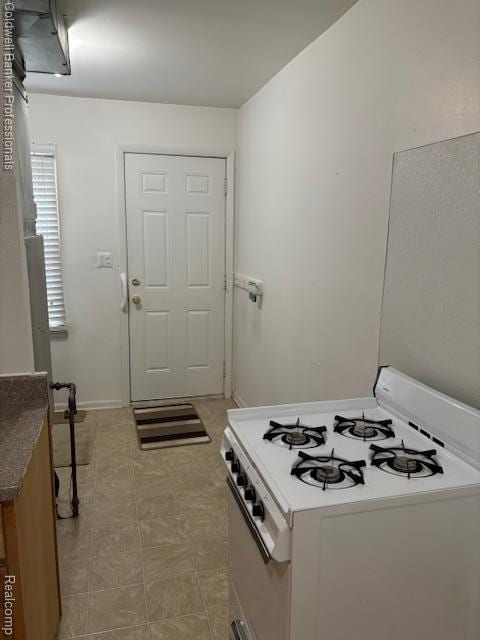 4443 16 Th St, Wyandotte, MI 48192 - photo 5