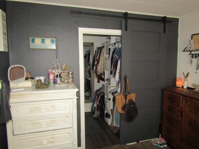 429 N Chipman St, Owosso, MI 48867 - bedroom with a barn door