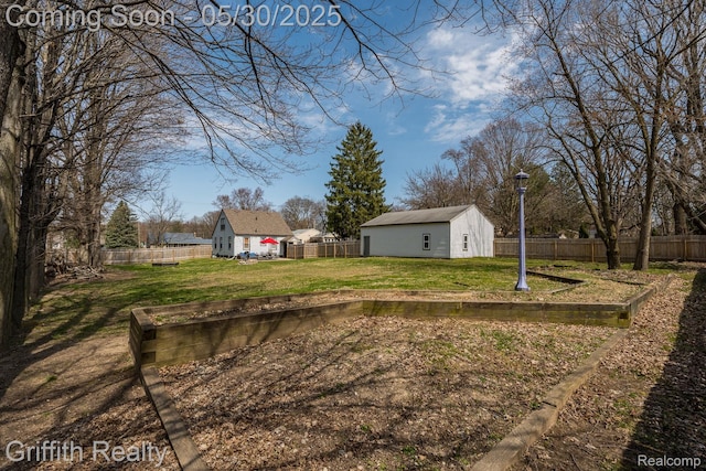 117 W Northrup St, Lansing, MI 48911 - view of yard featuring an outdoor structure