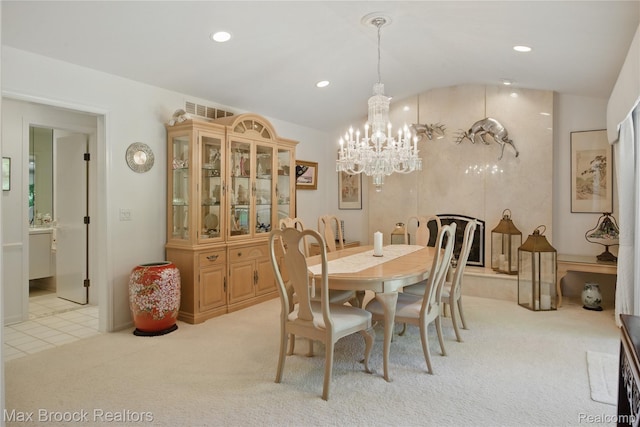 1816 Ledbury Dr, Bloomfield Hills, MI 48304 - dining area with vaulted ceiling, a chandelier, recessed lighting, and light carpet