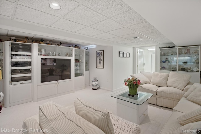 1816 Ledbury Dr, Bloomfield Hills, MI 48304 - carpeted living room with a drop ceiling and recessed lighting