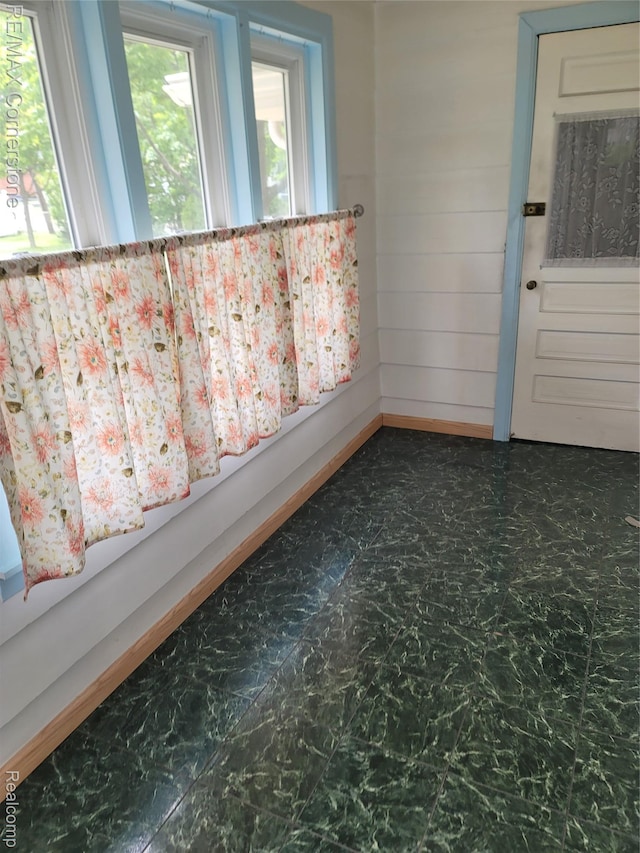 29751 Balmoral St, Garden City, MI 48135 - empty room with baseboards