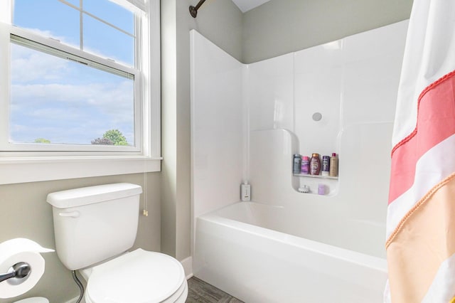 1506 Providence Cove Ct, Byron Center, MI 49315 - full bath featuring plenty of natural light, toilet, and shower / bath combo with shower curtain