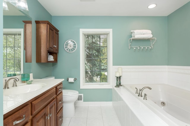 647 S Spinningwheel Ln, Michigan, MI 48304 - full bathroom with vanity, a tub with jets, tile patterned flooring, toilet, and baseboards