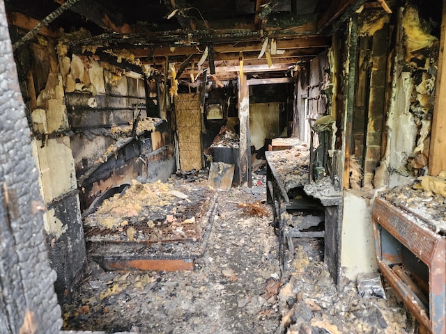 907 Russell St, Kalamazoo, MI 49001 - view of misc room