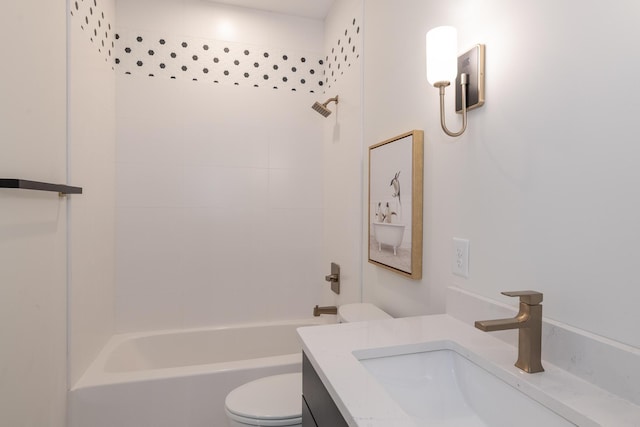 2750 Ashford Trl, Portage, MI 49024 - full bath featuring toilet, vanity, and shower / bathtub combination