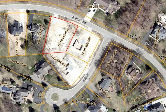 3701 Stallion Way, Farmington Hills, MI 48382