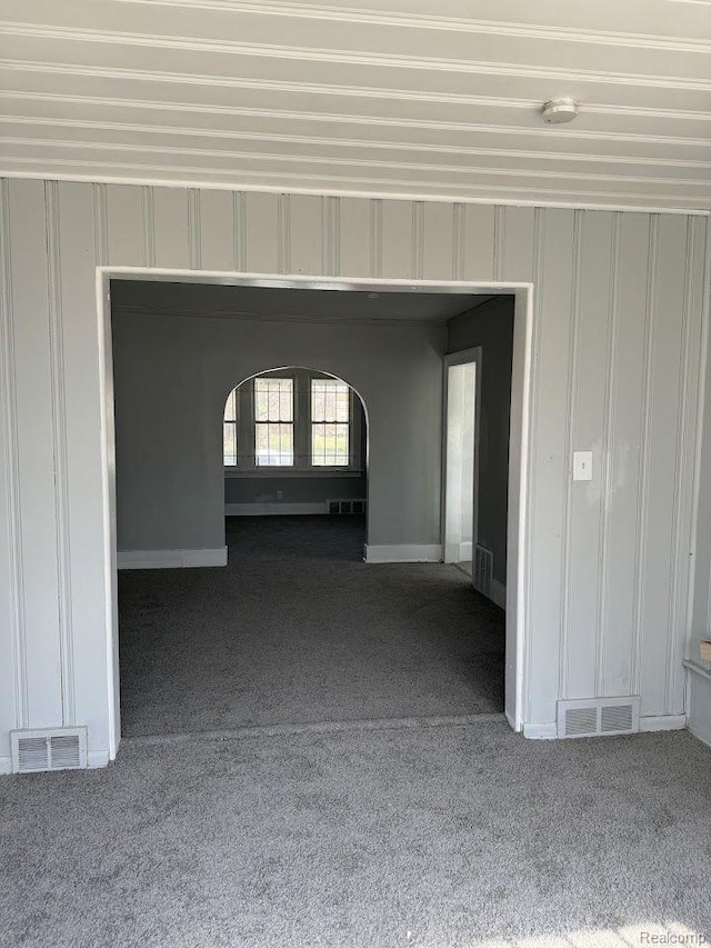 12632 E Canfield St, Detroit, MI 48215 - garage with baseboards