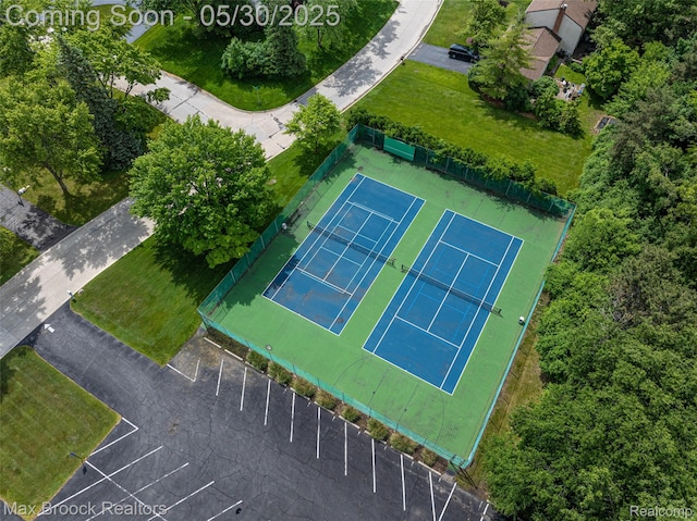 591 S Spinningwheel Ln, Bloomfield Hills, MI 48304 - bird's eye view