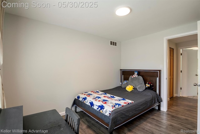 23355 Larkshire St, Farmington Hills, MI 48336 - bedroom with wood finished floors and baseboards