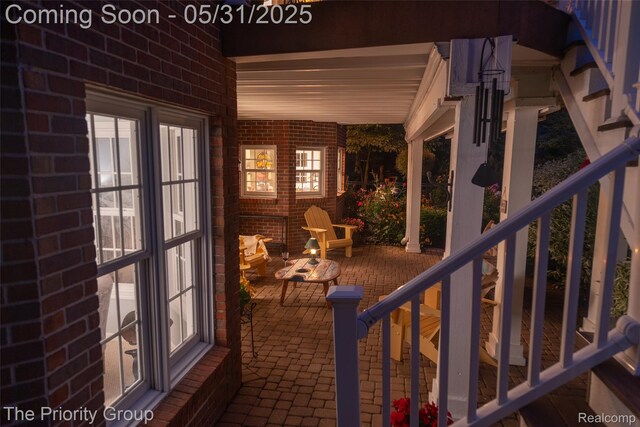 7730 Parkcrest Cir, Clarkston, MI 48348 - view of patio / terrace