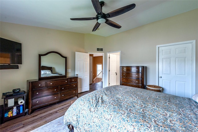 24511 Pinehurst Ave Unit 14, Oak Park, MI 48237 - bedroom featuring wood finished floors, ceiling fan, and vaulted ceiling