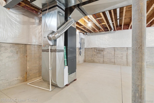 2911 Walsh Dr, Rochester Hills, MI 48309 - unfinished basement featuring heating unit
