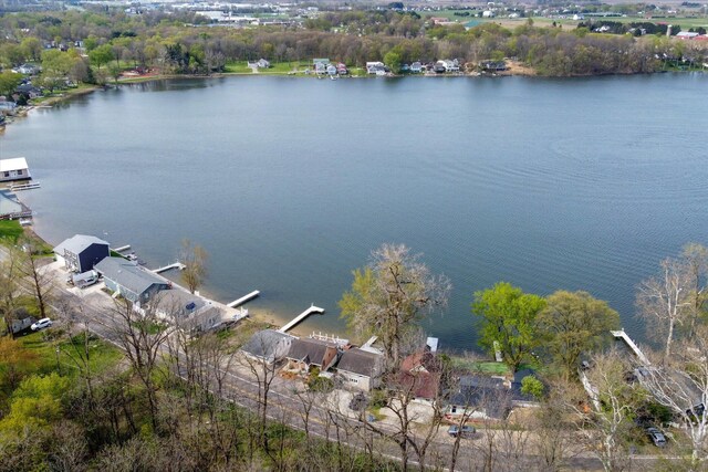68398 Dailey Rd, Edwardsburg, MI 49112 - aerial view of property's location with a large body of water