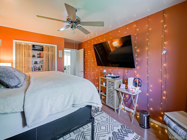 1468 Ruby Ave, Rochester Hills, MI 48309 - bedroom featuring wood finished floors