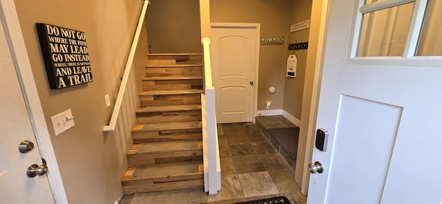 3208 Greentree Dr, Gaylord, MI 49735