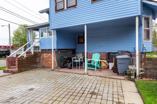 323 Northbound Gratiot Ave, Mount Clemens, MI 48043 - view of patio / terrace