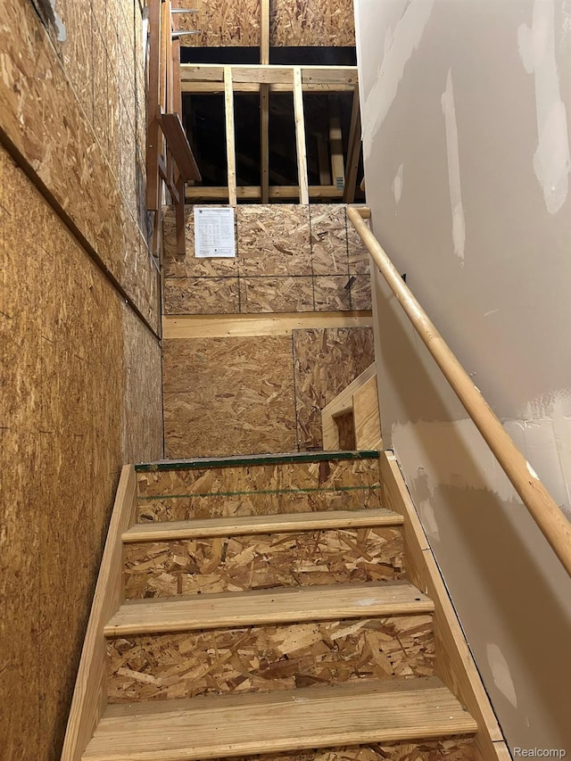 23971 Manistee Ln, Flat Rock, MI 48134 - view of stairway