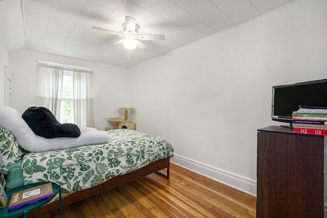 3209 Springbrook St, Ann Arbor, MI 48108 - bedroom featuring wood finished floors, baseboards, and a ceiling fan