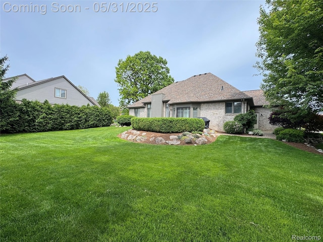 7348 William Dr, Shelby Twp, MI 48316 - view of green lawn