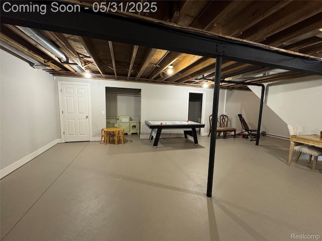 7348 William Dr, Shelby Twp, MI 48316 - basement with baseboards