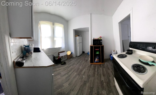 13660 Mendota St, Detroit, MI 48238 - photo 47