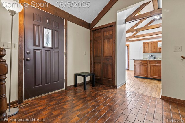 3430 Woodvalley Dr, Lapeer, MI 48446 - foyer entrance with baseboards