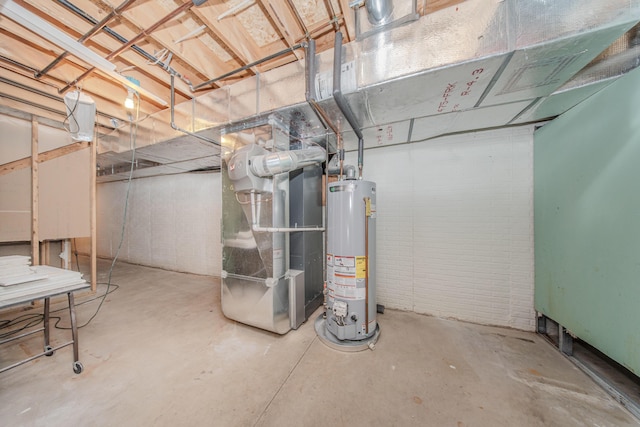 9117 Cambridge Dr, Saline, MI 48176 - unfinished basement featuring water heater